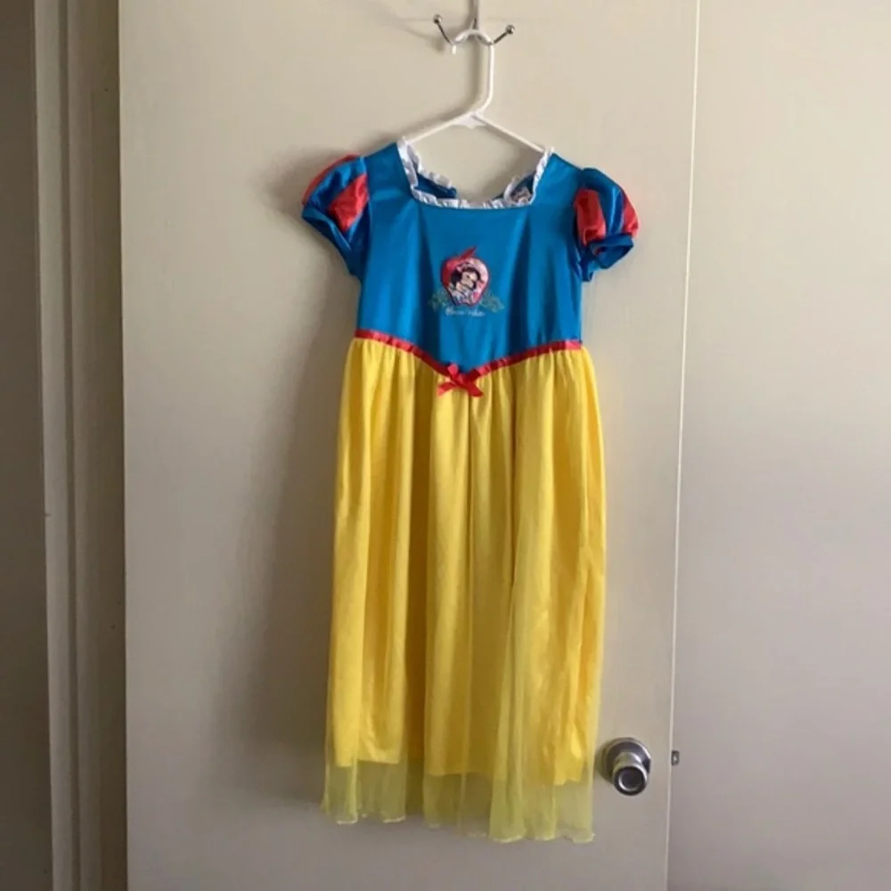 Disney Dress size 7/8 Pre owned Fair Condition